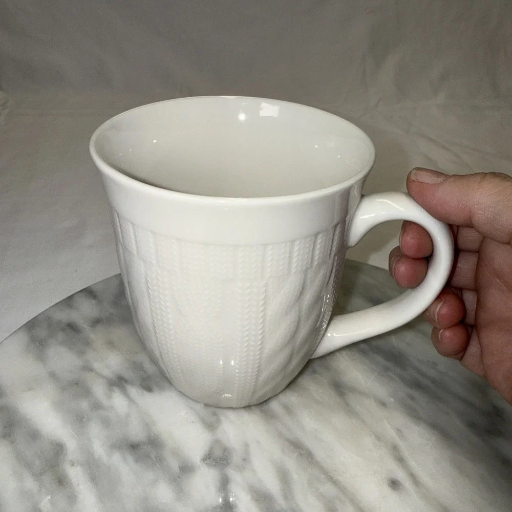 Maud Borup Mug Cup, Cable Knit Sweater Design, Cream Color, 16 Oz